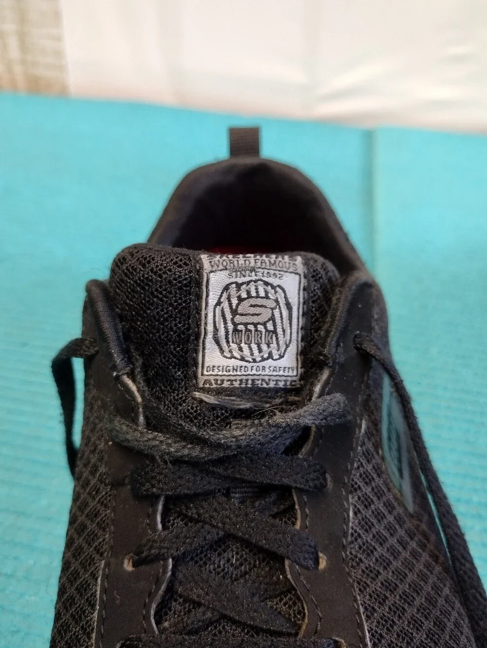Skechers Women's Work Slip Resistant Shoes Size 6